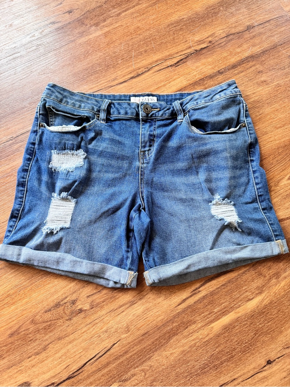 GUESS Blue Distressed Stretch Denim Roll-Cuff Women's Shorts Size 32